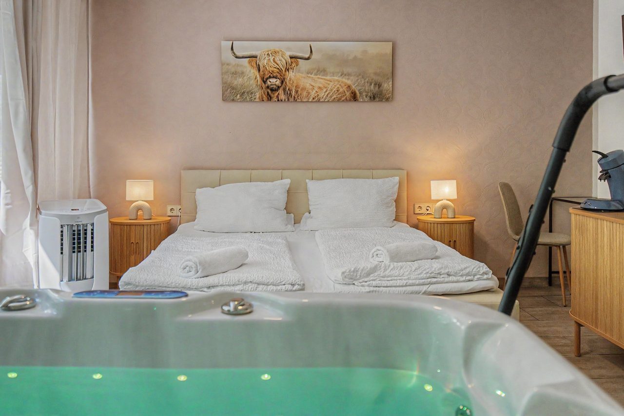 Studio in Köln-Nippes mit Whirlpool